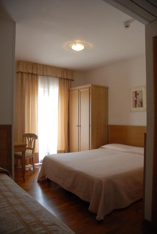 Hotel Donatello Alberobello Ruang foto